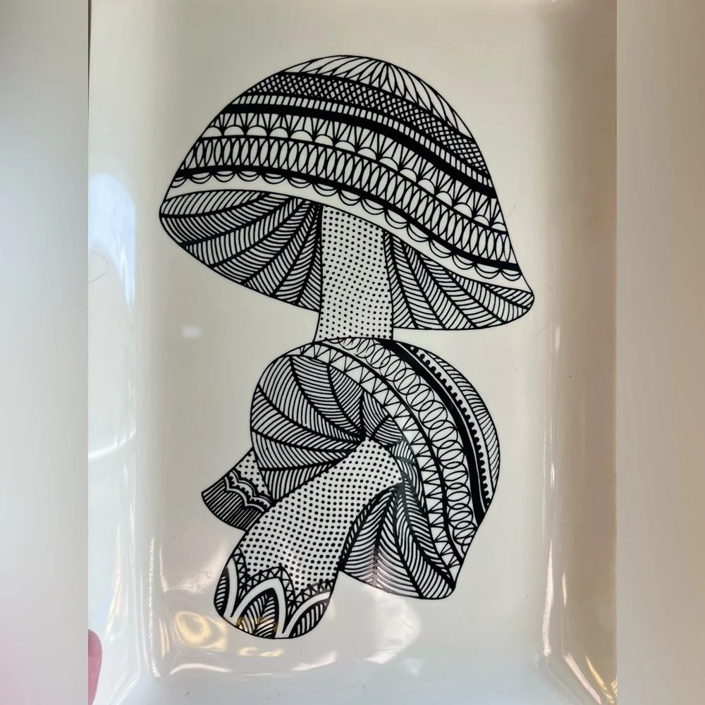 Stotter Settings Tray Mid Century Modern Mushroom Art Cream Plastic Dish